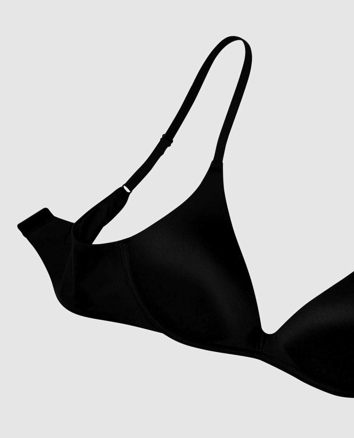 Wireless Light Lift Bra in Black