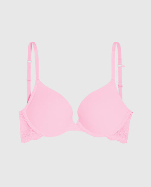 Smooth Push Up Plunge Bra with Lace Wing