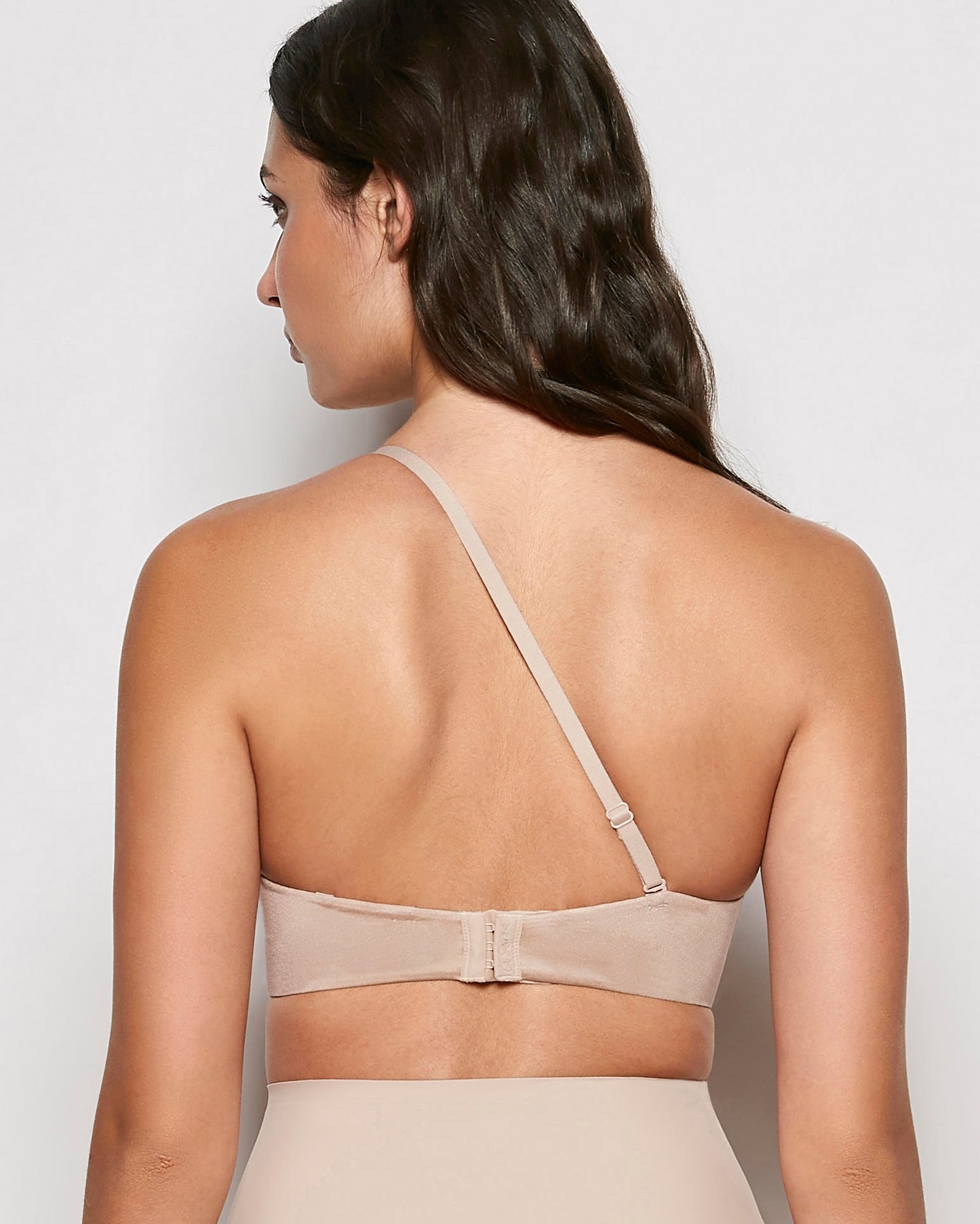 Strapless Push Up Bra in Rosetan