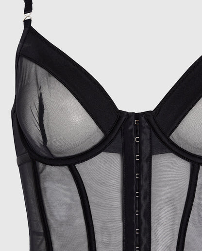 Mesh Hook-and-Eye Merrywidow in Black