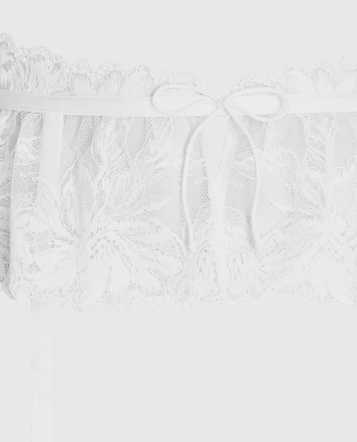 Lace Garter Skirt in Ivory